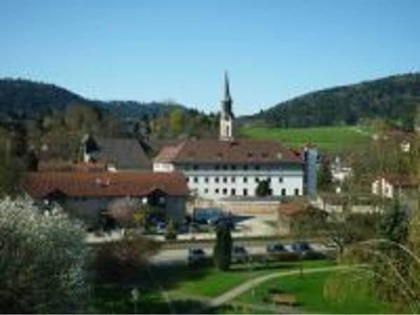 St. Fidelis Haus der Begegnung › Goldschmiede OsterhoffGenz